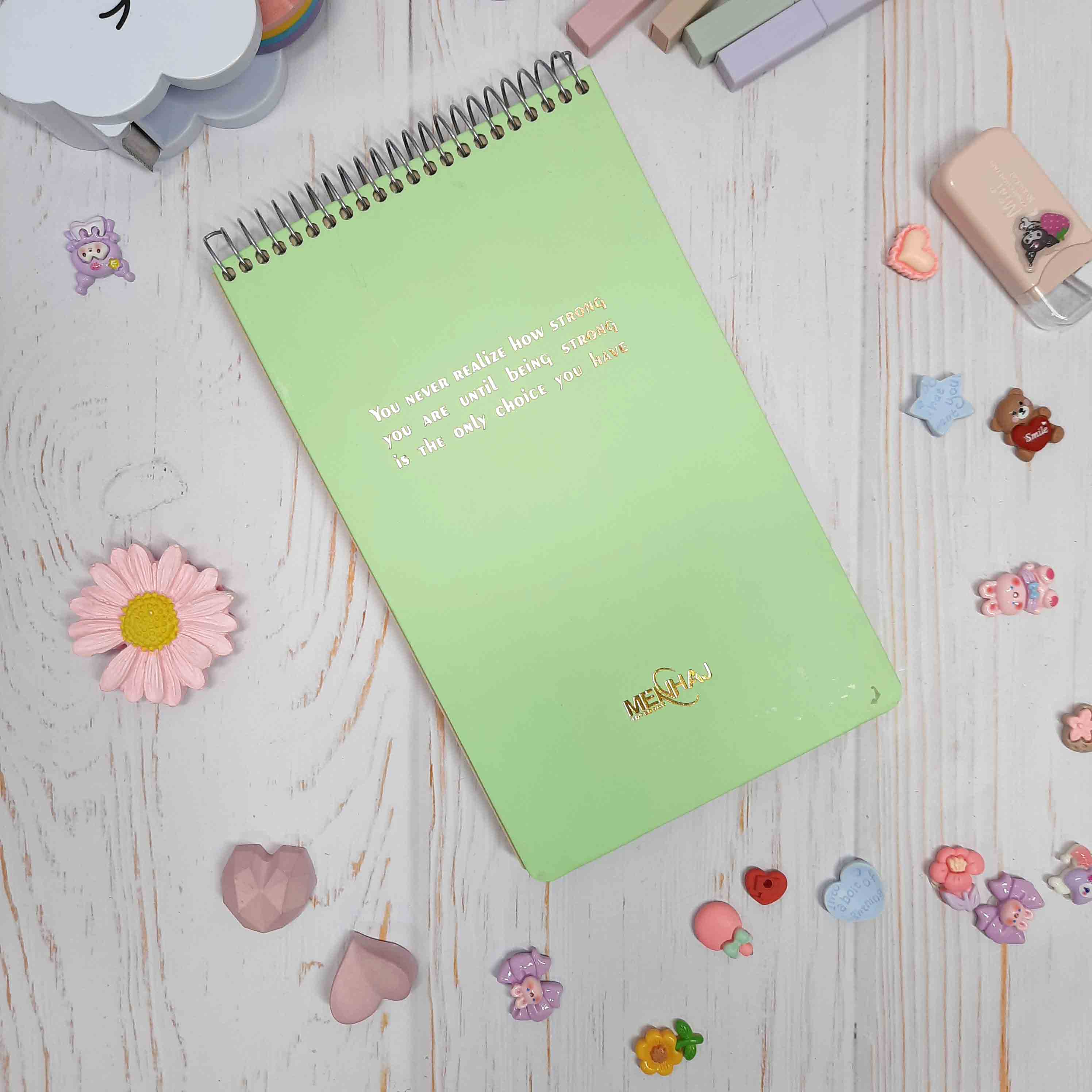 دفترچه یادداشت خبرنگاری جلد سخت پاستیلی 200 برگ منهاج